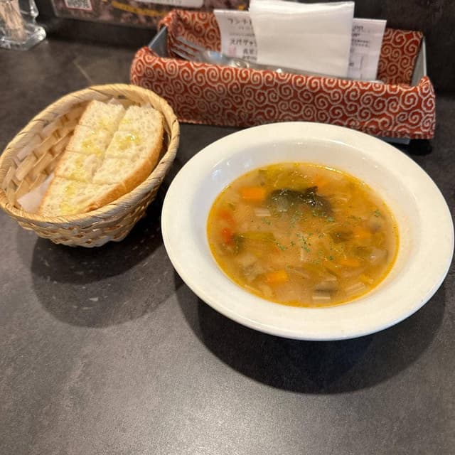 キッチン トゥレンタ - サブ画像2