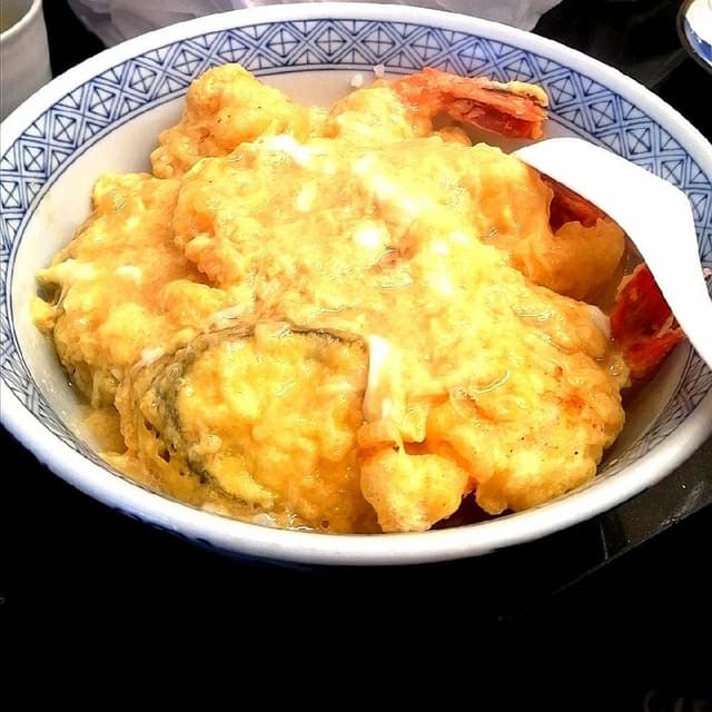 三ツ輪食堂 - サブ画像2