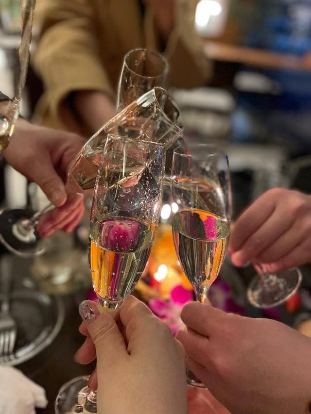 CAFE & BAR AiNA 福島店 - サブ画像3