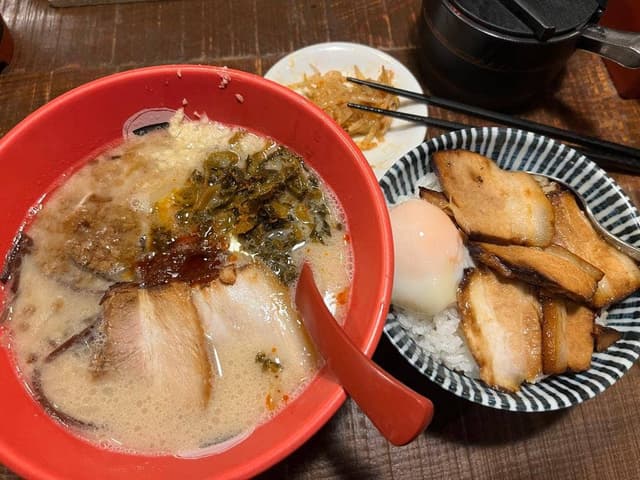 ラーメン一興 久万ノ台店 - サブ画像1