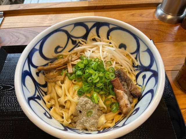 麺鮮醤油房 周月 広島鷹野橋店 - サブ画像3