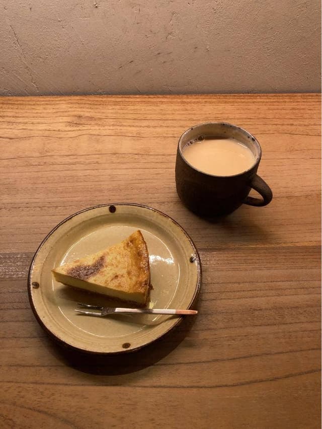 本の読める店 fuzkue 下北沢 - サブ画像1