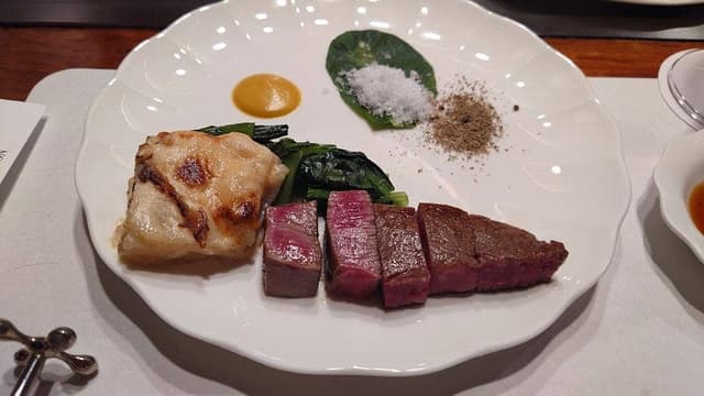 ステーキ＆ワイン オクソン - サブ画像1