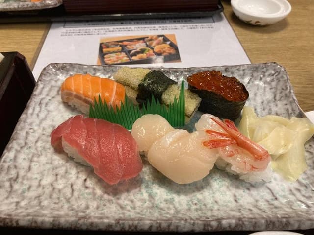 とんでん 草加新田店 - サブ画像3