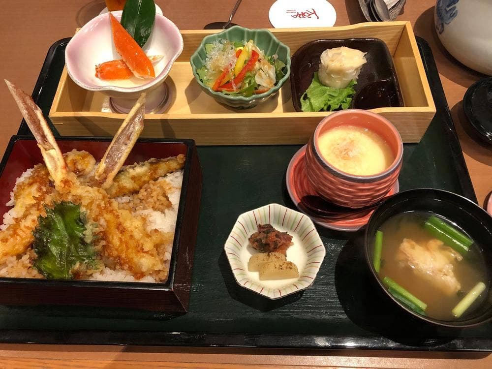 かに料理・和風料理 甲羅 高林店