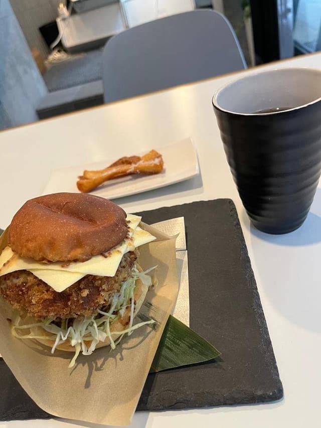 まぐろかつ専門店 幸也 - サブ画像3