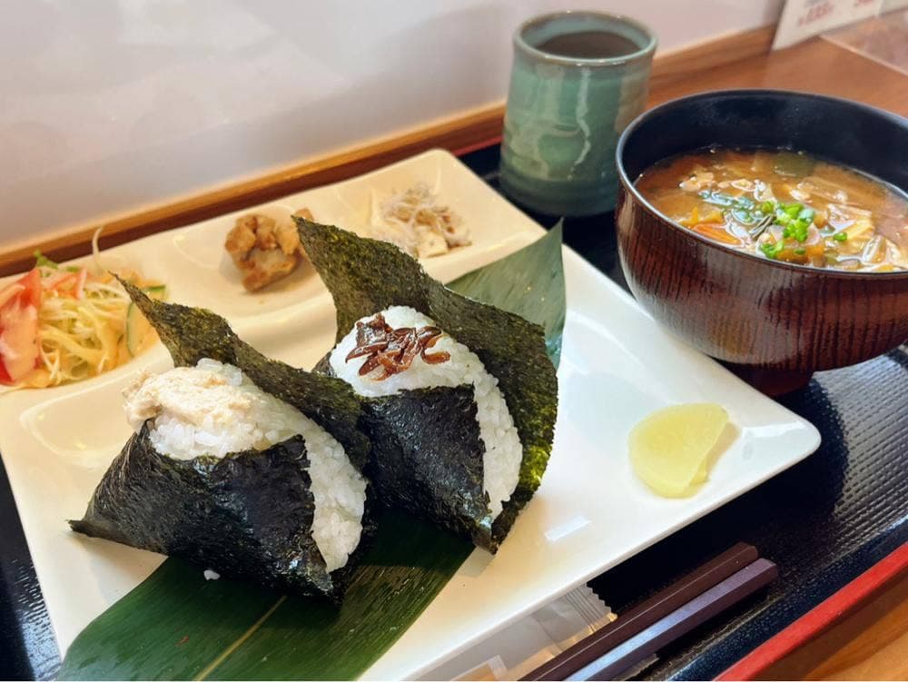 おにぎり茶屋 ほたる