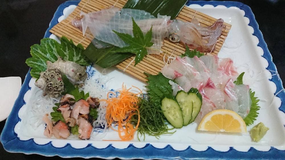 お食事処かもめ亭