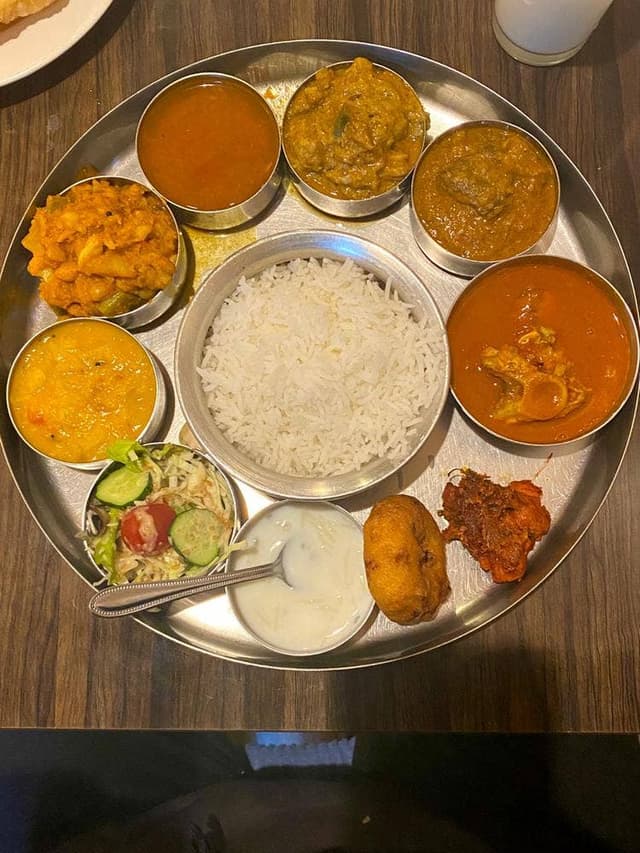 ヴェヌス サウス インディアン ダイニング 御徒町店 - サブ画像1