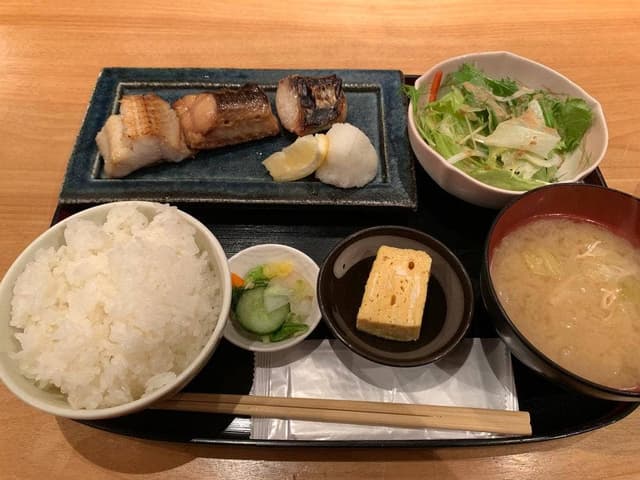 日本酒と金沢おでんと日本海料理 加賀の屋 - サブ画像1