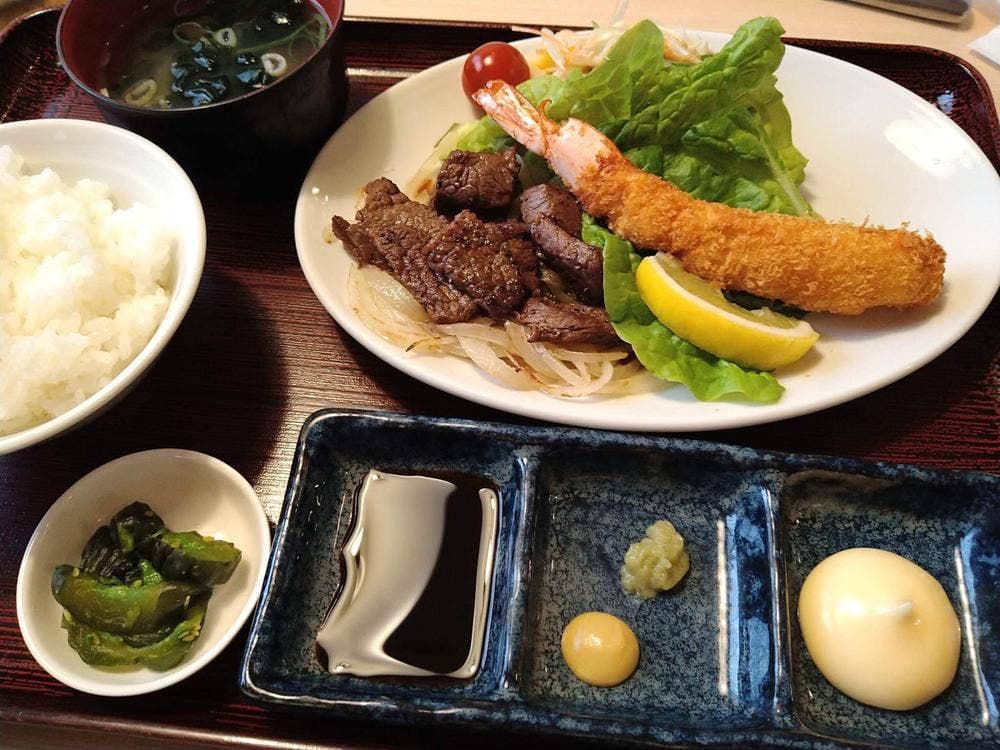 焼肉の栄亭 本店