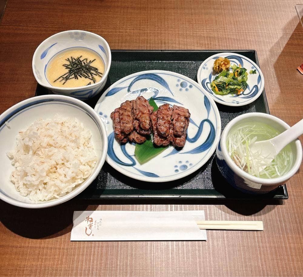 牛たんとろろ麦めし ねぎし 池袋東口店