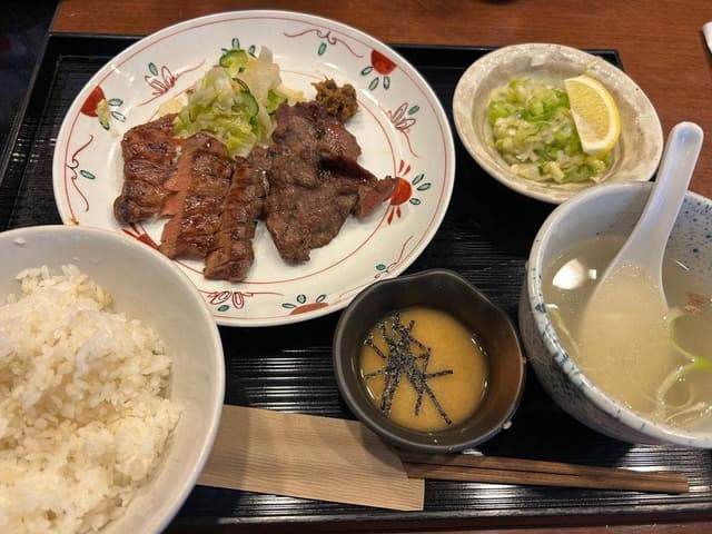 牛たん焼き 仙台辺見 麻布十番店 - サブ画像2