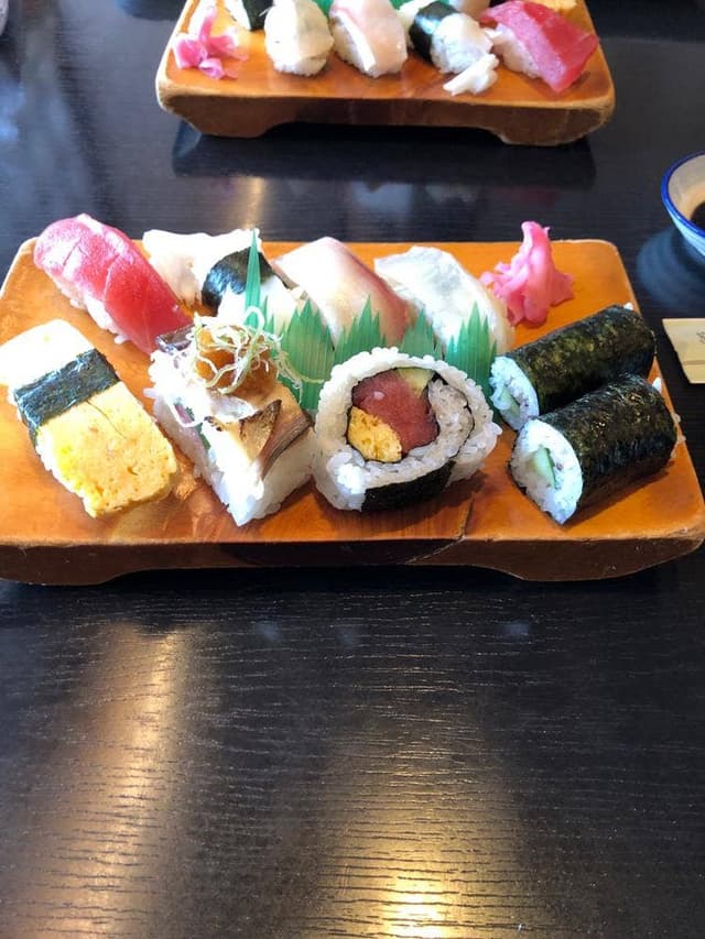 ぎふ初寿司 各務原分店 - サブ画像1