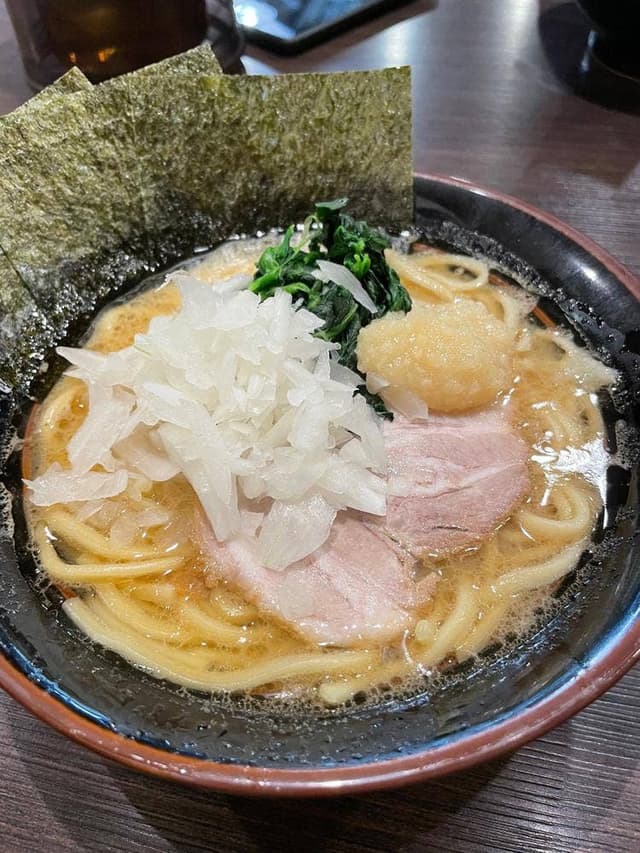 横浜家系ラーメン 大黒家 甲府駅前店 - サブ画像1