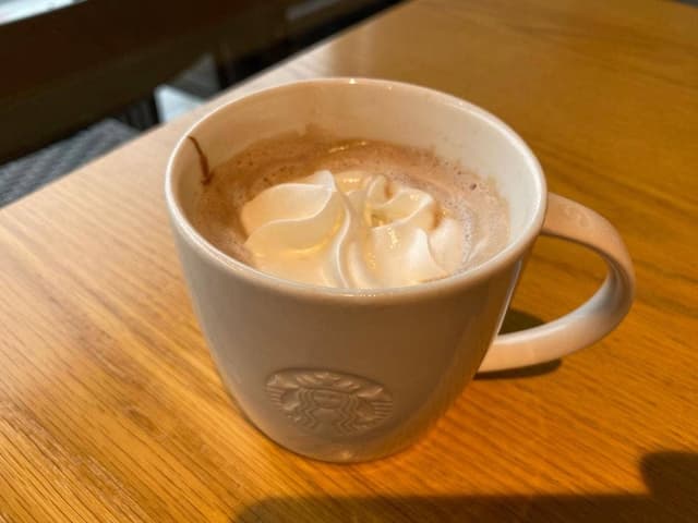 スターバックス コーヒー 奈良猿沢池店 - サブ画像2