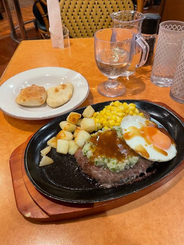 サイゼリヤ 鶴ヶ峰南口店 - サブ画像3