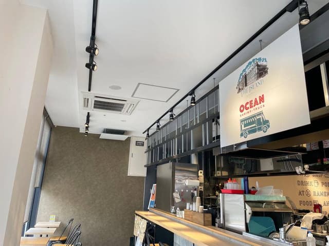 OCEAN SHRIMP TRUCK + CAFE THE ISLAND 福岡アイランドアイ店 - サブ画像1