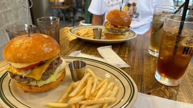 BURGER STAND HI-FIVE - サブ画像1