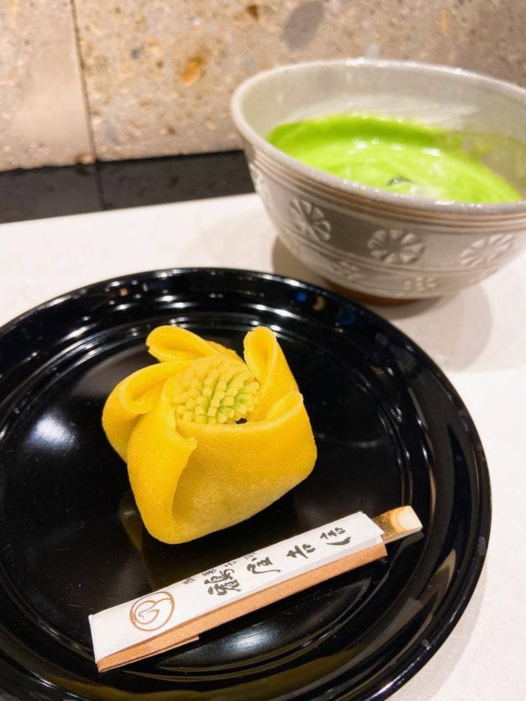 鶴屋吉信 東京店