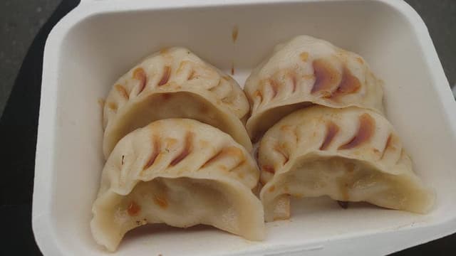 焼小籠包・ぎょうざ 樹苞 八潮店 - サブ画像1