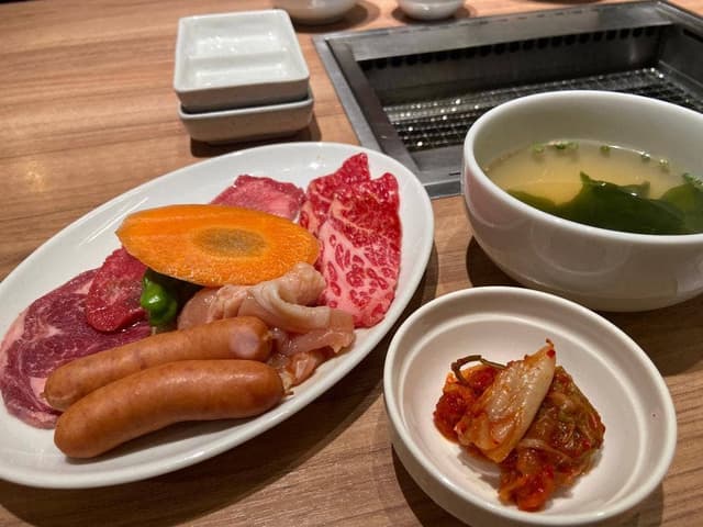 焼肉ジャパン LINKS UMEDA店 - サブ画像1