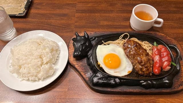 ステーキのくいしんぼ 高円寺北口店 - サブ画像3