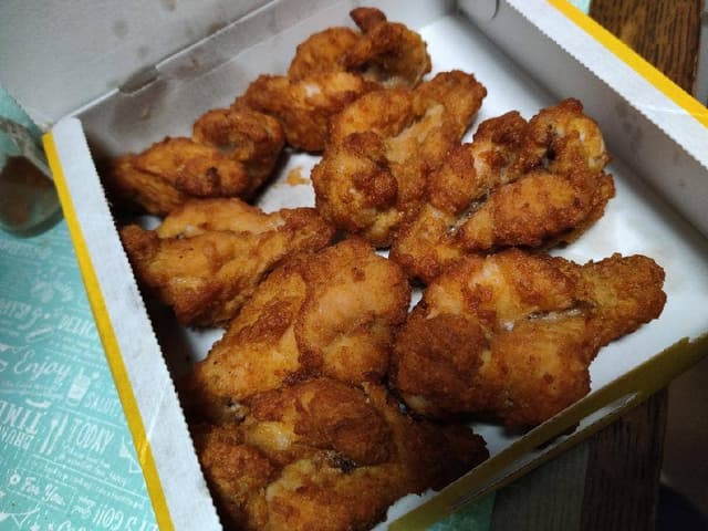Wing Street 忍ケ丘駅前店 - サブ画像1