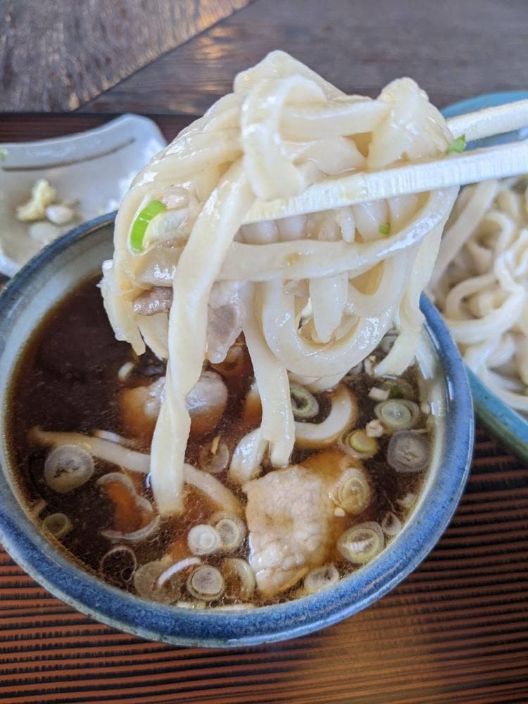 指田屋うどん水道通店