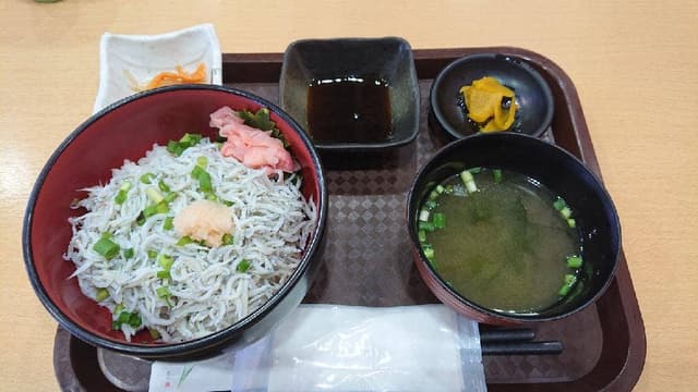 幸の字 渚の交流館 - サブ画像1