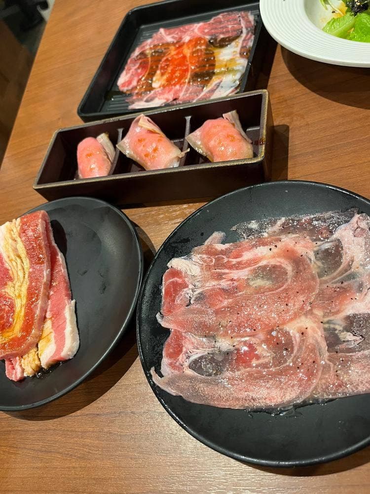 国産牛焼肉食べ放題 肉匠坂井 入間店