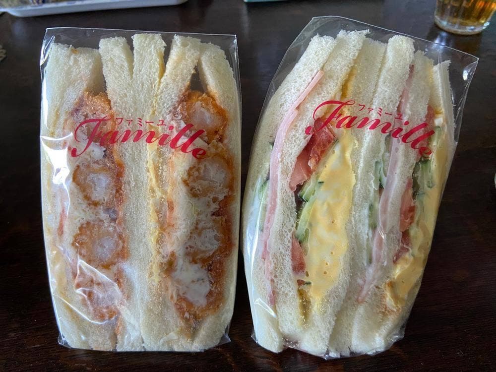 サンドイッチ専門店 FAMILLE 鶴見店