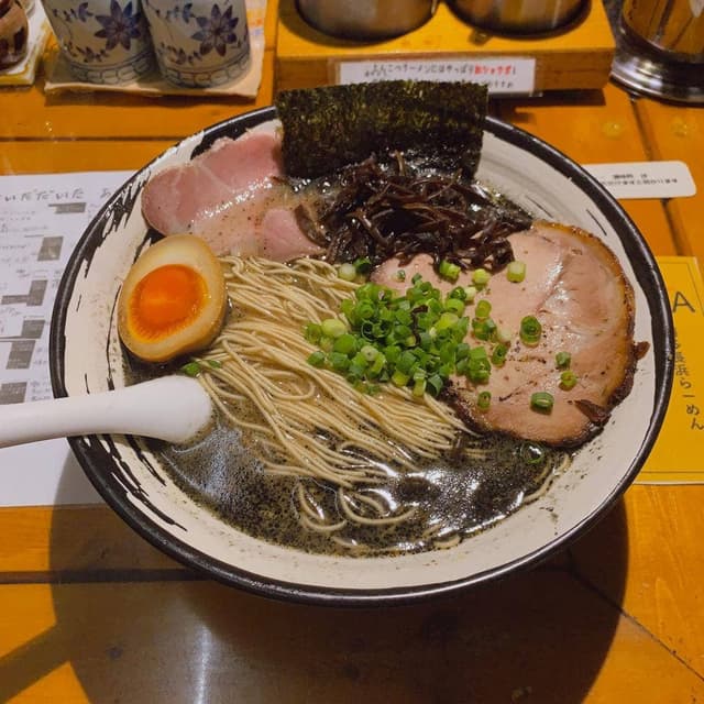 博多長浜らーめん よかと - サブ画像1