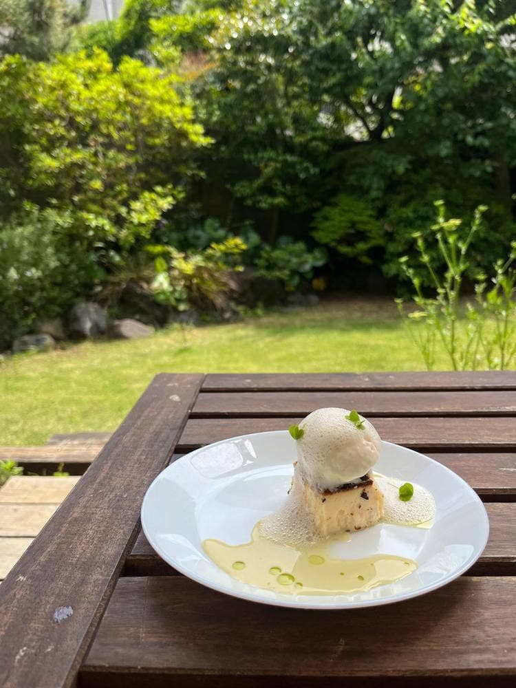 BREEZE BIRD Cafe & Bakery