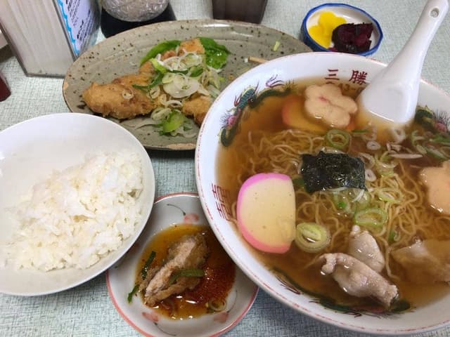 大衆食堂 三勝屋 - サブ画像2