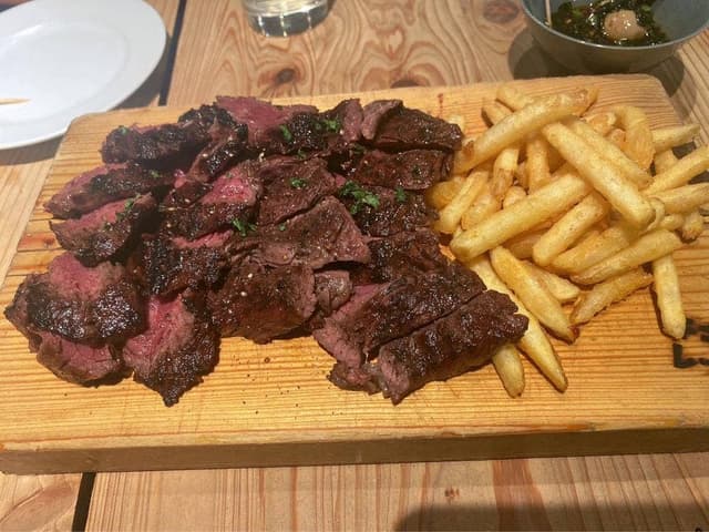 ビストロ炭焼肉酒場 チキンレッグ 吉祥寺店 - サブ画像2