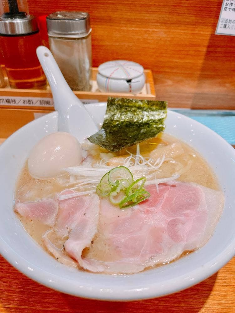 焼きあご煮干しらぁめん はなかぜ