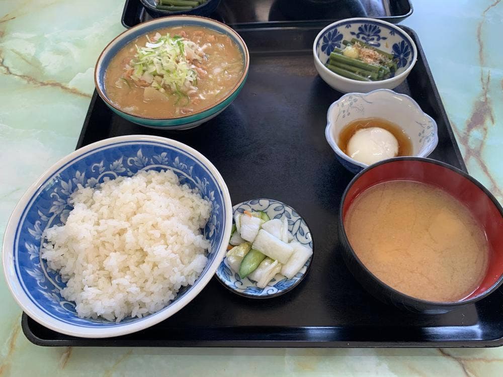 猿羽根山ドライブイン