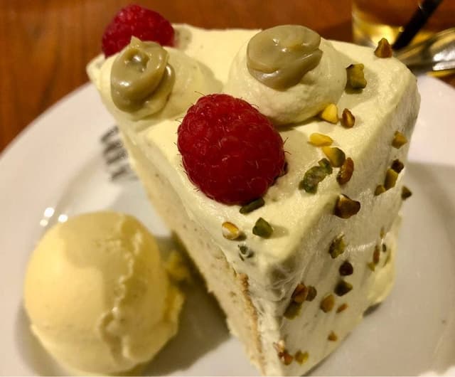 マザームーンカフェ 国際会館店 - サブ画像1