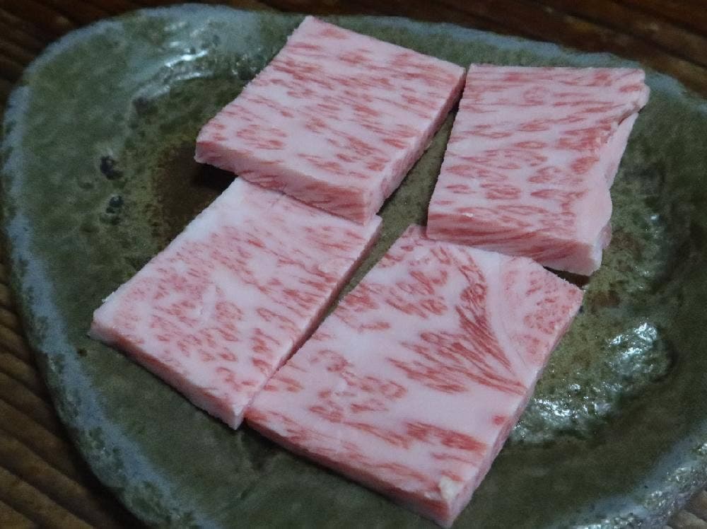 焼肉初栄