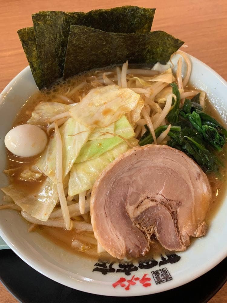 横浜家系ラーメン 町田商店 京都東インター店