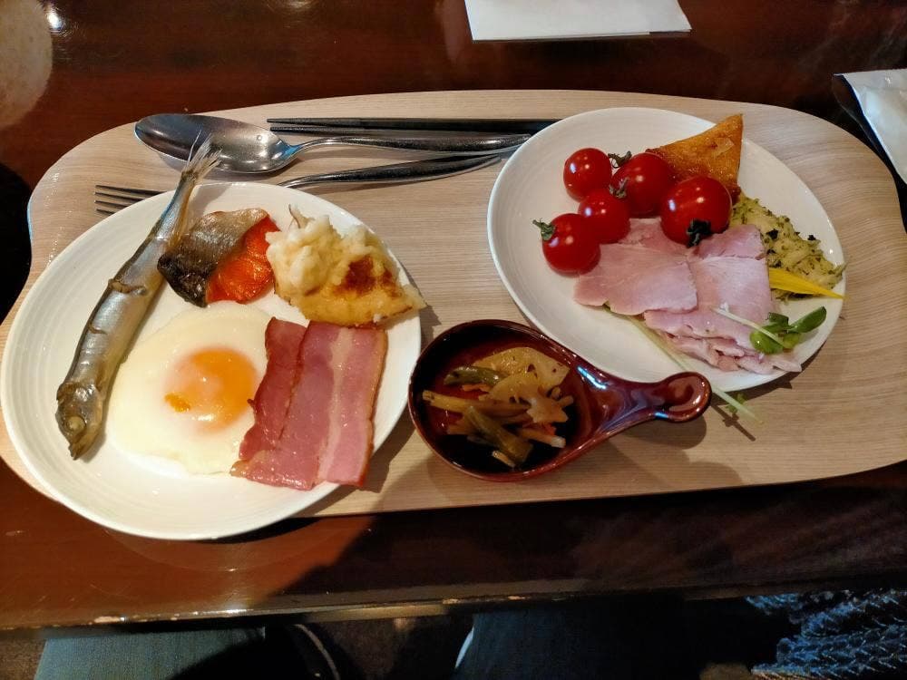 レストラン アッシュ クロスホテル札幌