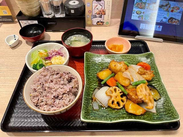 大戸屋ごはん処 五反田東口駅前店 - サブ画像2