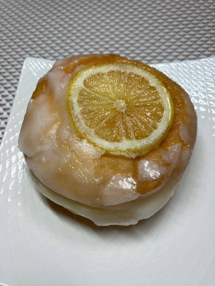 SH16MA DOUGHNUTS