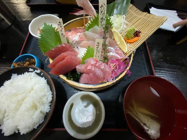 海鮮どんぶり亭 - サブ画像3