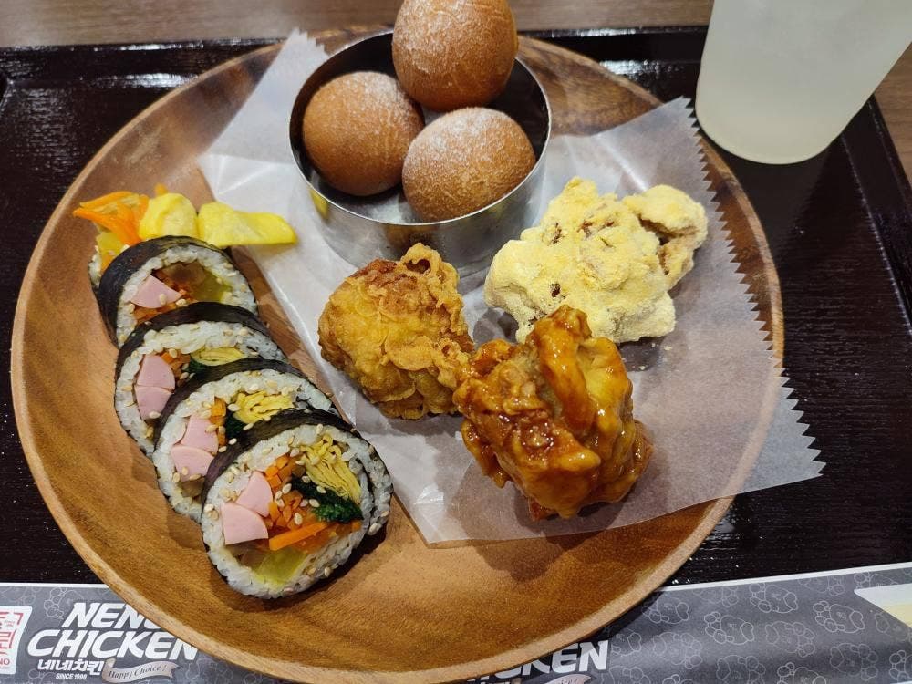ネネチキン&チヂミゴー イオンモール与野店