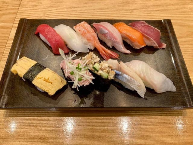 すし食いねぇ！ 富山天正寺店 - サブ画像2