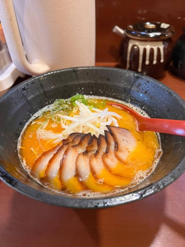 博多ラーメン 心