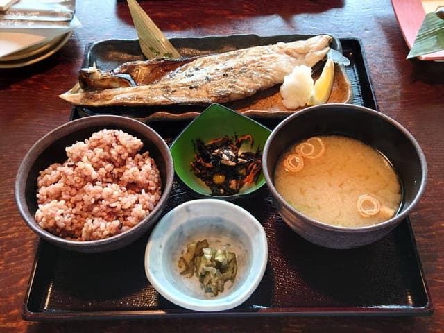 すし土風炉 海浜幕張店 - サブ画像1