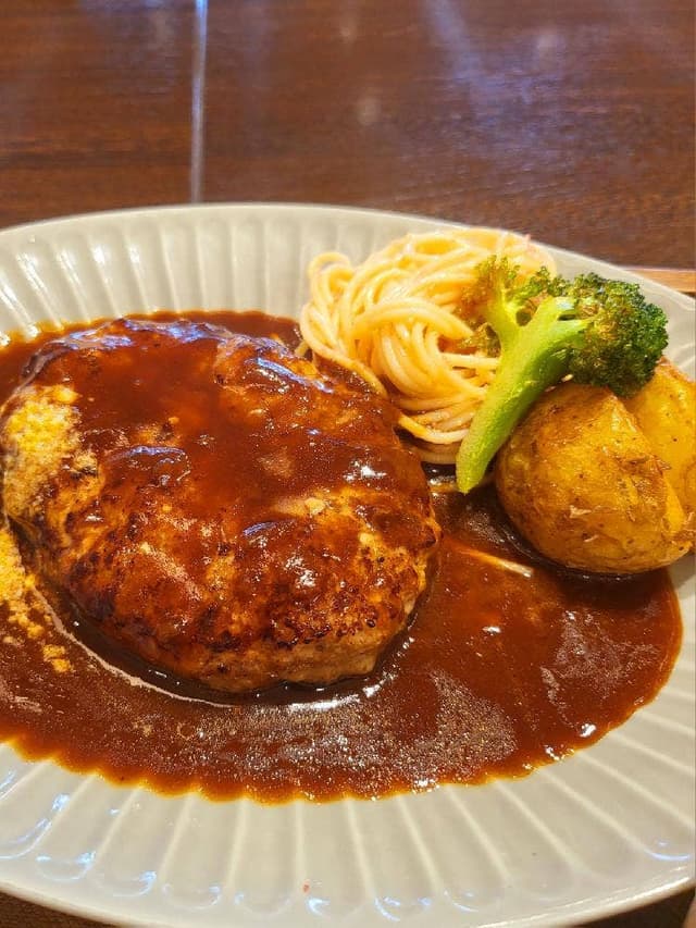 山本のハンバーグ ららぽーと横浜店 - サブ画像1